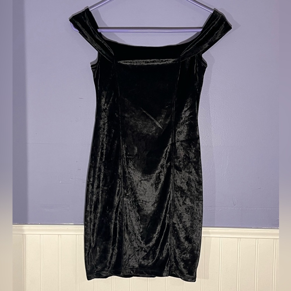 Black off the shoulder velvet-like material mini dress